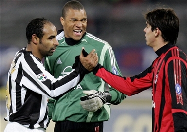 足球世界杯亚洲区预选赛关键比赛回顾（亚洲世预赛关键对决盘点）