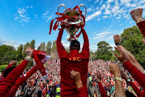 38岁依然敢撕，是什么比赛让德约如此率性而为？（38岁仍敢开撕，哪场对决让德约如此肆意？）