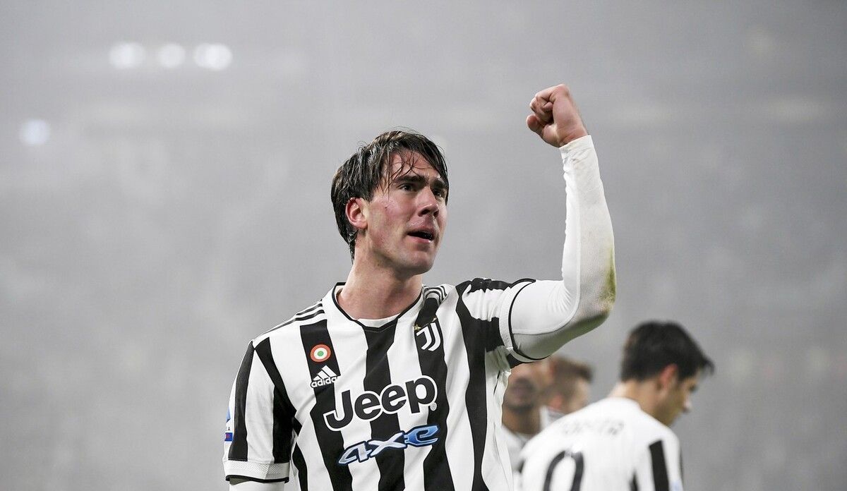 足球英超官方公布争议判罚复盘