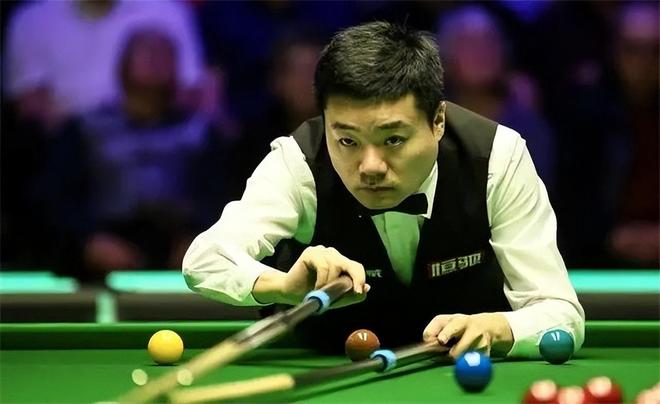 罚球线脱险 罚球线脱险